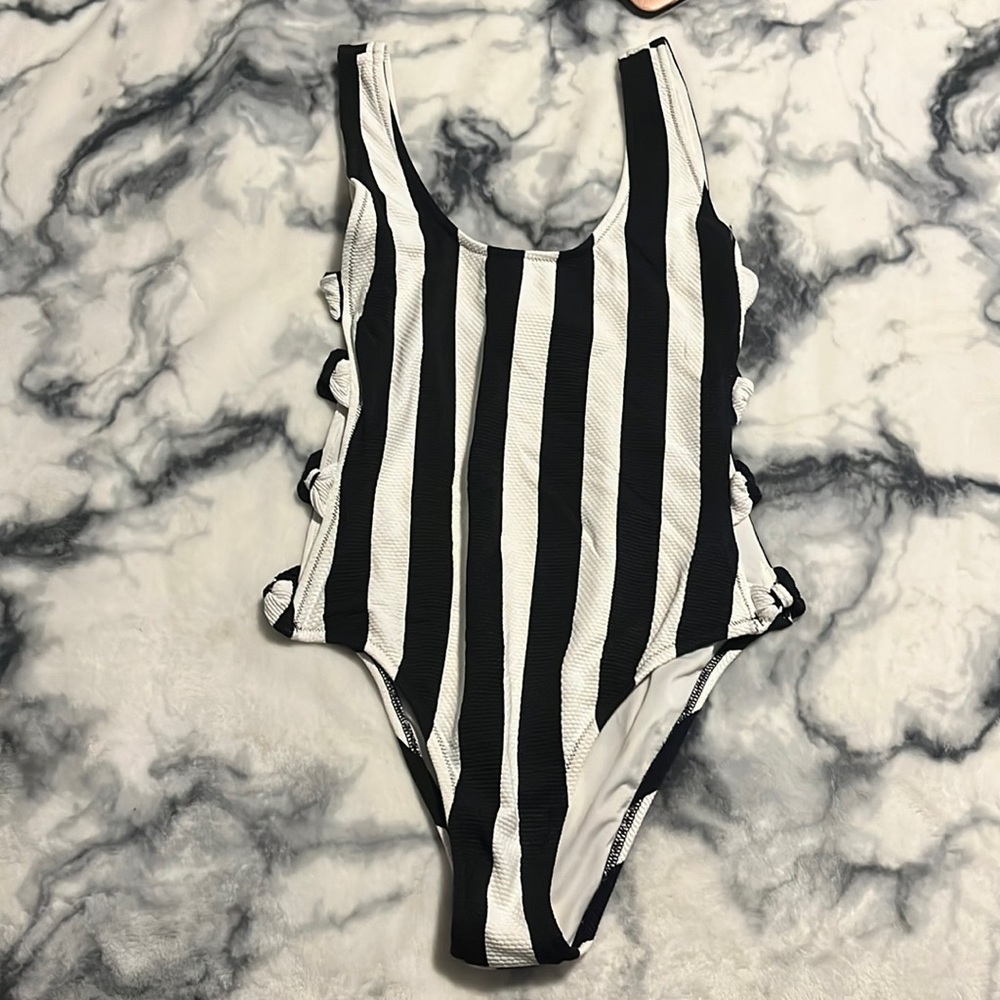 Volcom Swimsuit - NWOT